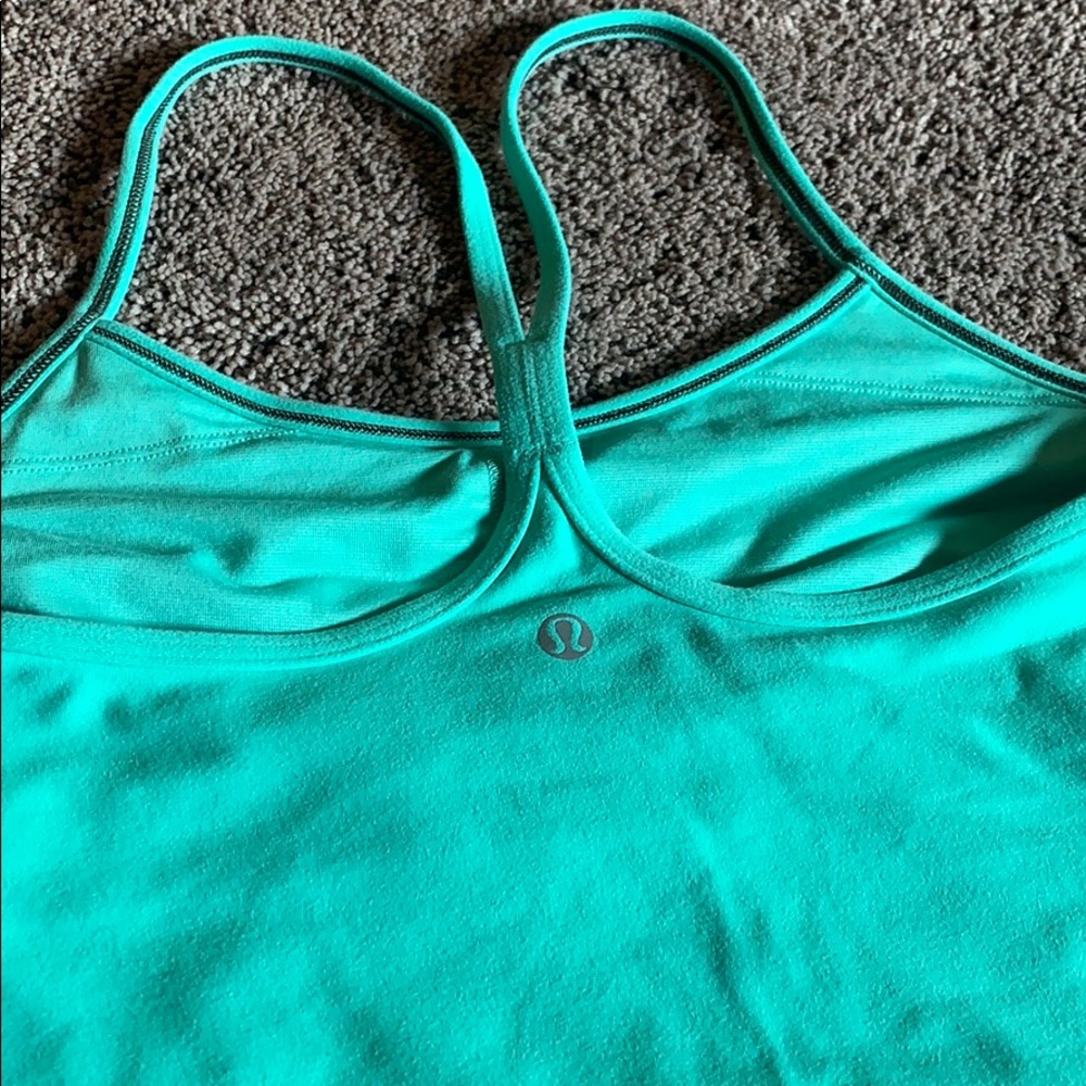 Lululemon tank